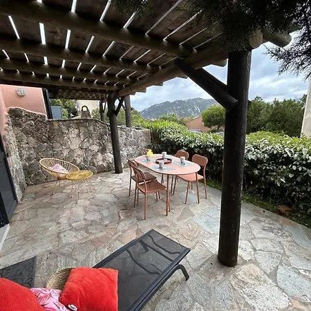 Hébergement de vacances Mini En Duplex Vue à 500 M De La De Santa Giulia Porto-Vecchio (Corsica)